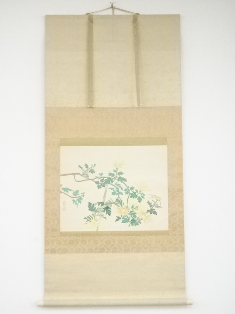 JAPANESE HANGING SCROLL / HAND PAINTED / CHRYSANTHEMUM / BY CHOREI KIKKAWA